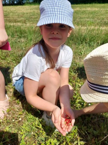 b_1024_768_0_00_images_2022_2023_1-3_AkademiaMalych_rajd_352209975_814414046897742_770923134358980669_n